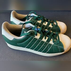 Adidas Forest Green and Cream Sneakers